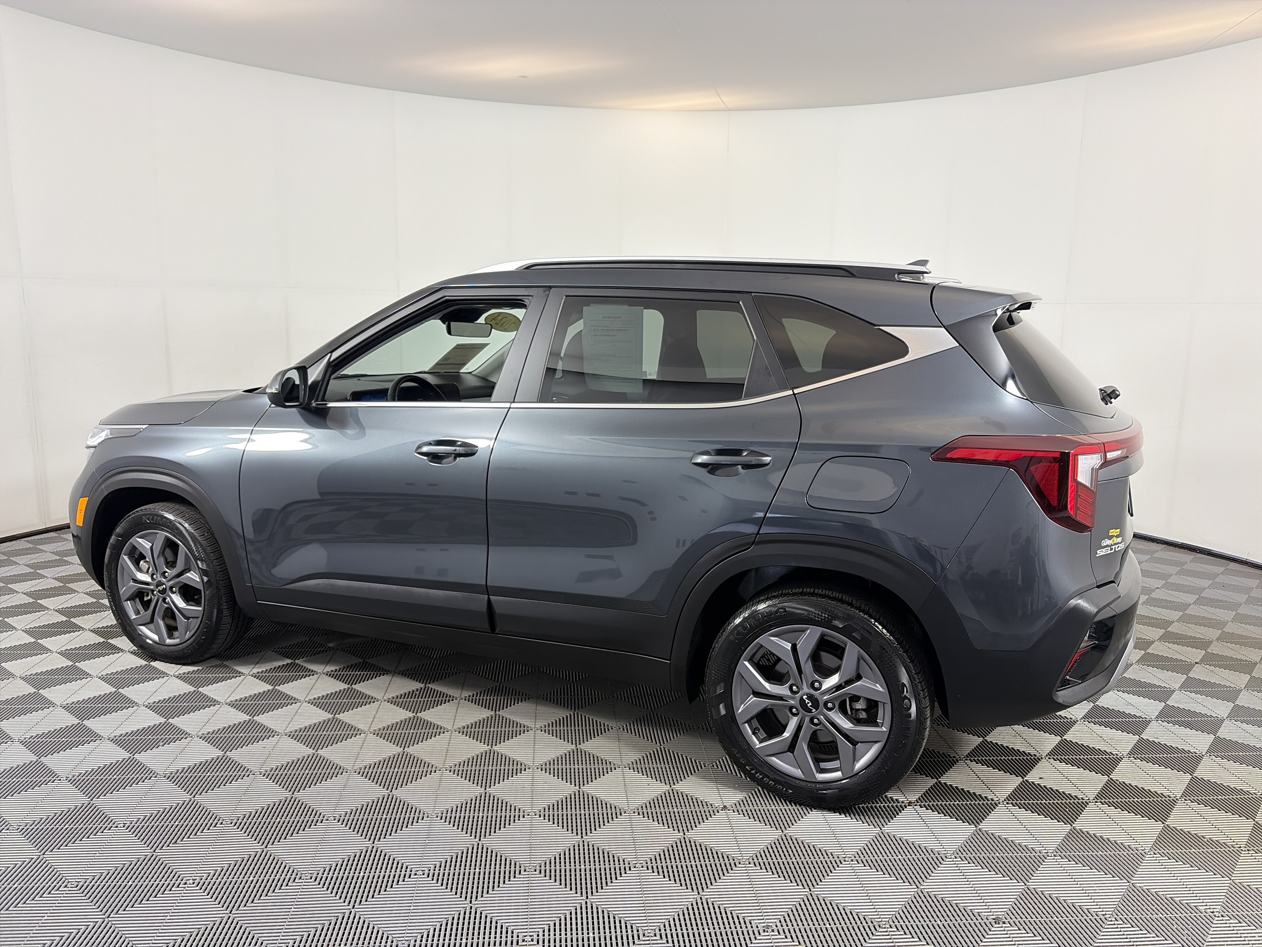 Certified 2024 Kia Seltos S AWD/4WD image 5