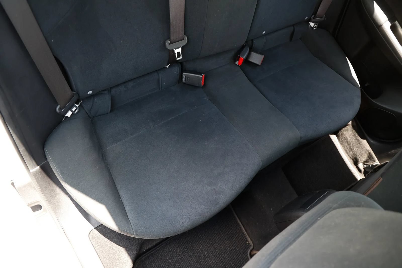 Used 2011 Subaru Impreza 2.5i Premium w/ PWR Moonroof Value Pkg AWD/4WD image 19
