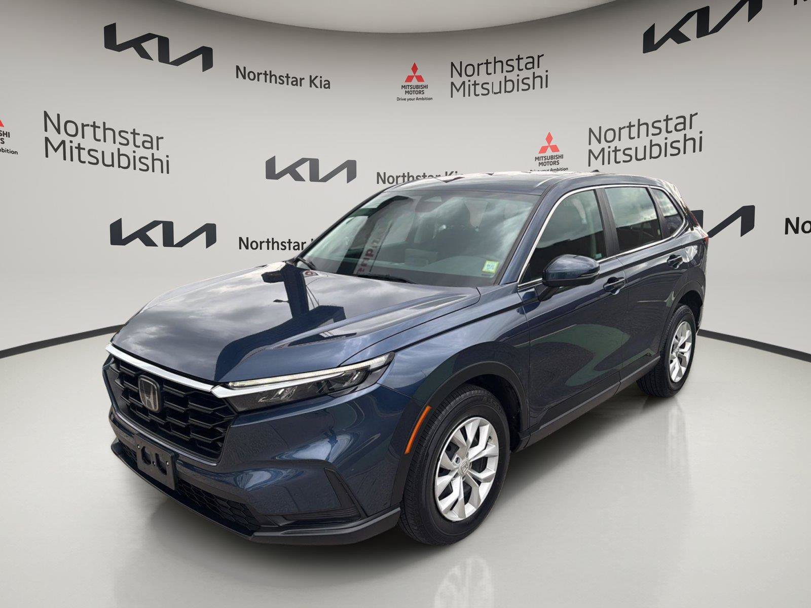 Used 2024 Honda CR-V LX image 1