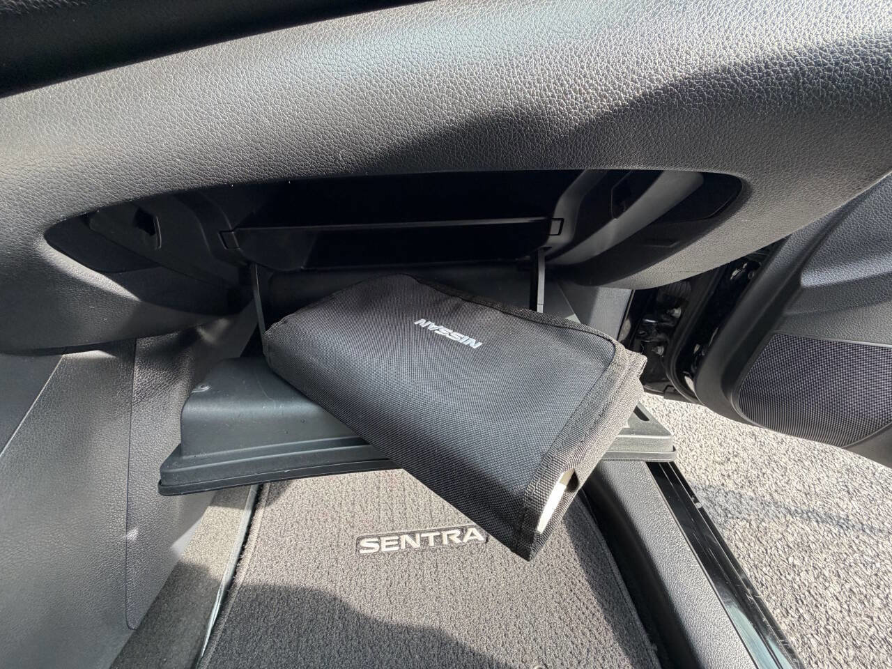 Used 2013 Nissan Sentra S image 20