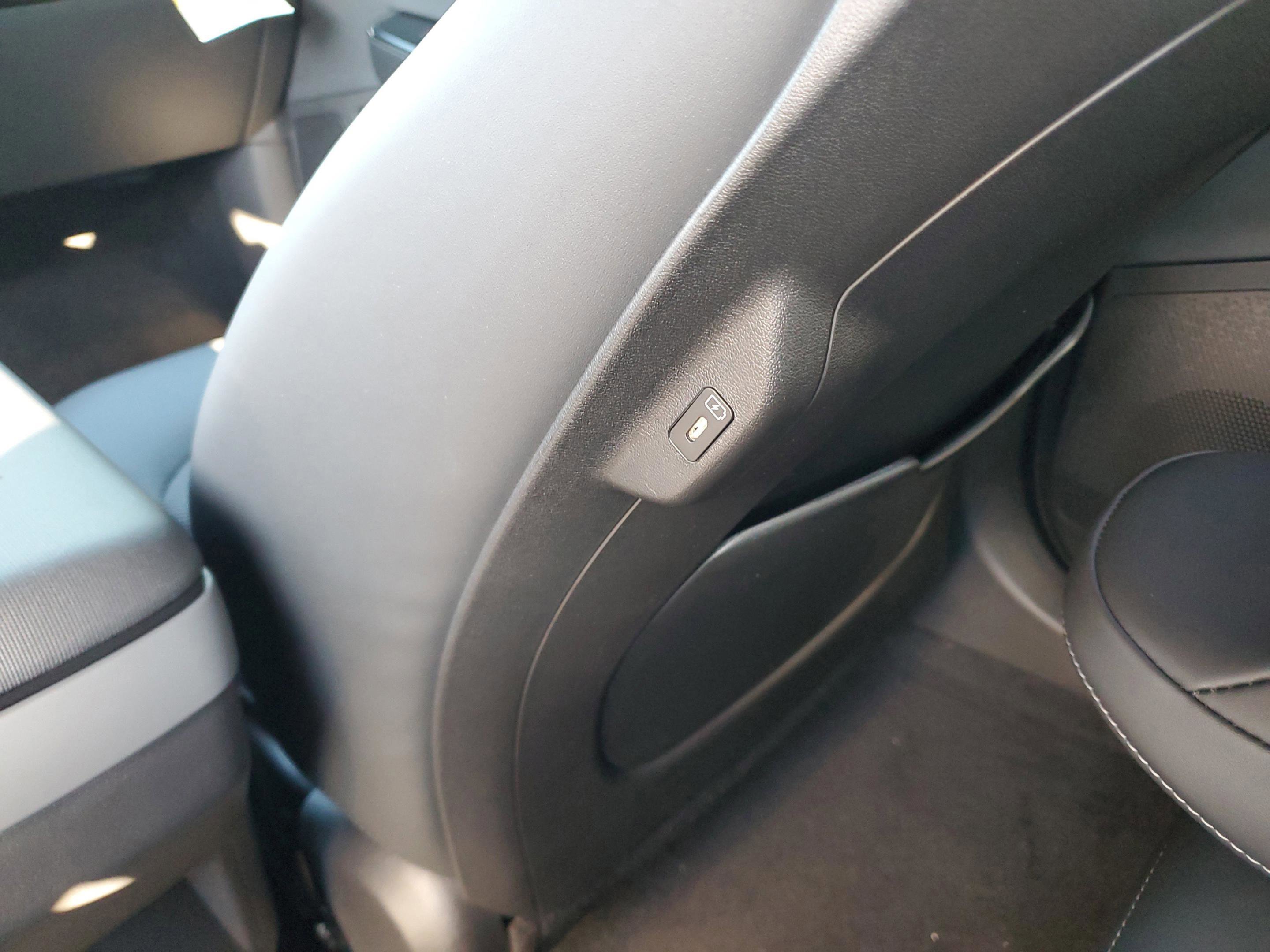 New 2025 Kia EV6 Light w/ Light LR Technology Package image 20