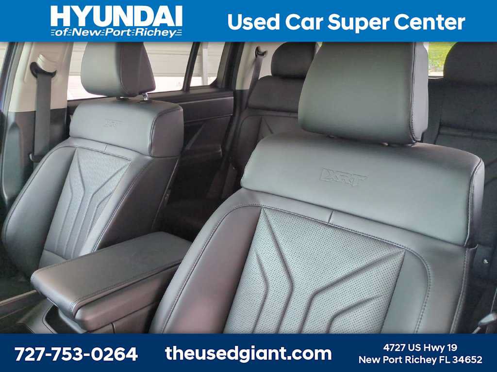 Used 2025 Hyundai Santa Fe XRT AWD/4WD image 7