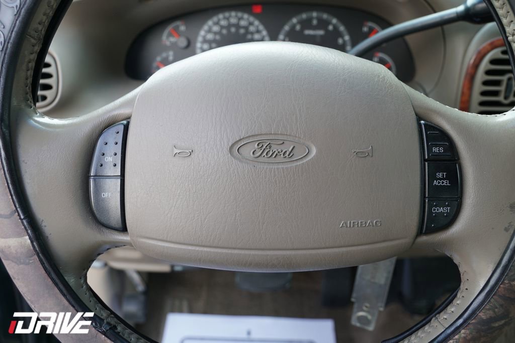 Used 2001 Ford F150 Lariat image 22