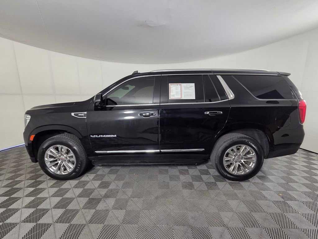 Used 2021 GMC Yukon SLT w/ SLT Premium Package image 9