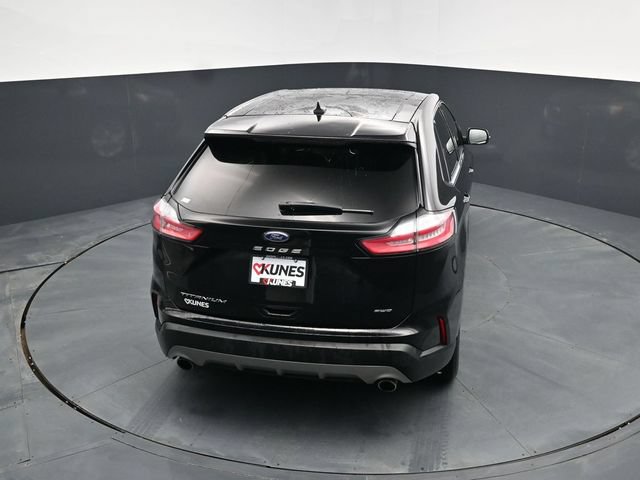 Used 2022 Ford Edge Titanium w/ Equipment Group 301A AWD/4WD image 36