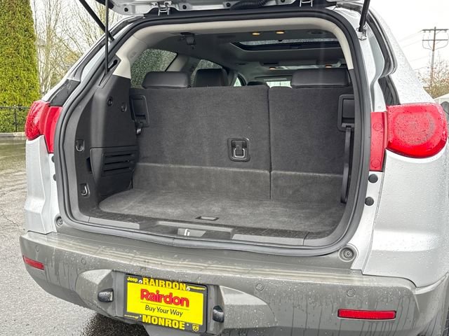 Used 2012 Chevrolet Traverse LT image 9