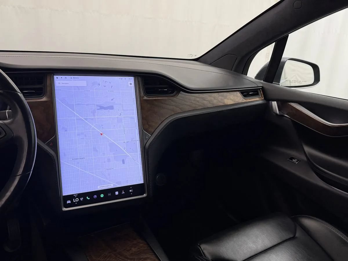 Used 2019 Tesla Model X AWD/4WD image 14