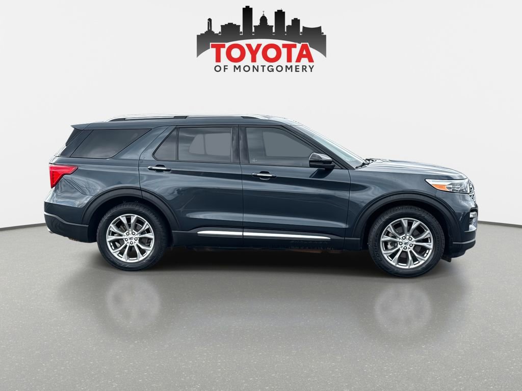Used 2022 Ford Explorer Limited w/ Limited Technology Package image 2