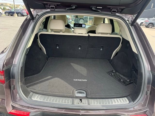 Certified 2023 Genesis GV70 2.5T Advanced w/ Advanced Package image 9
