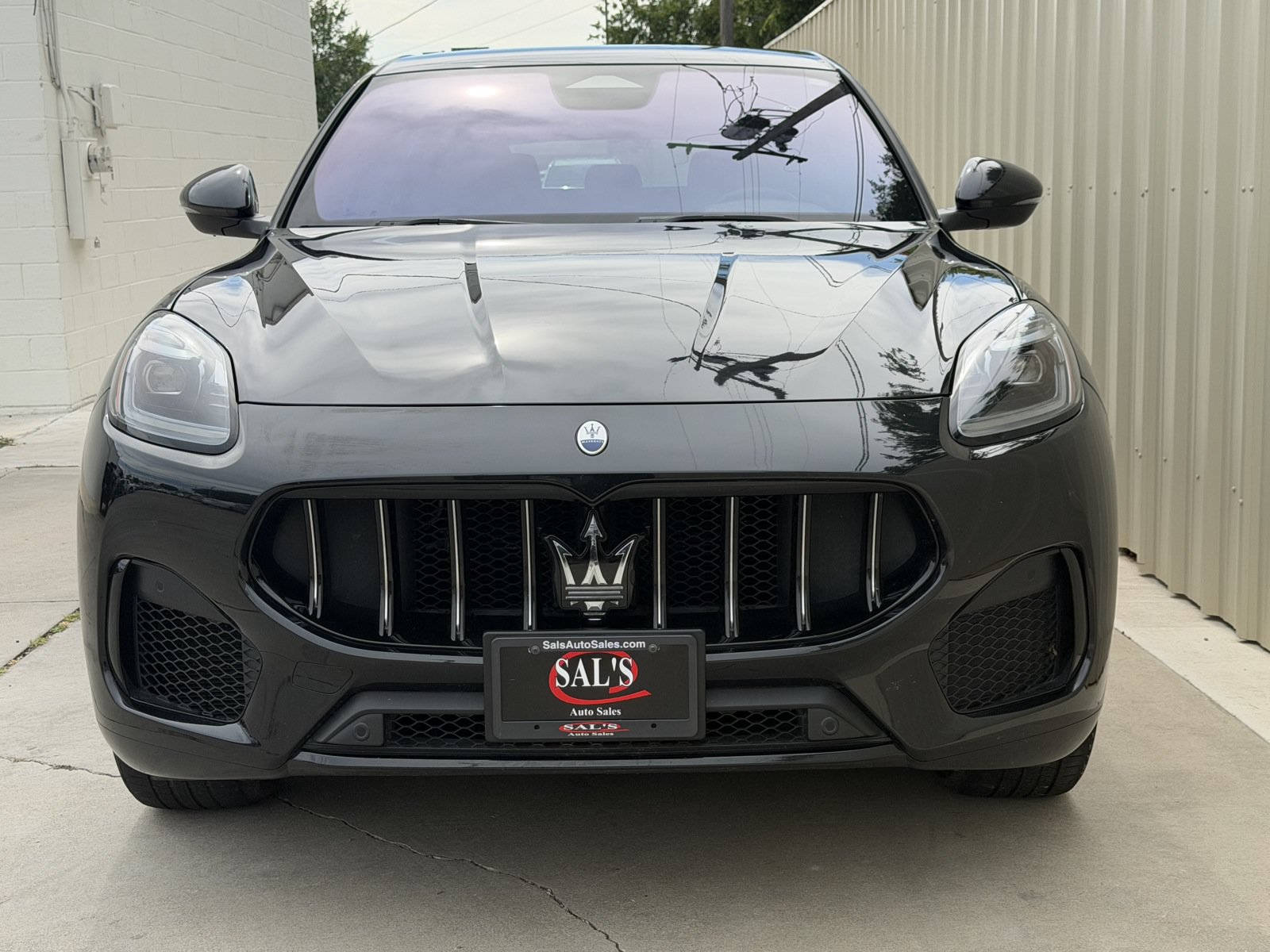Used 2024 Maserati Grecale GT AWD/4WD image 2