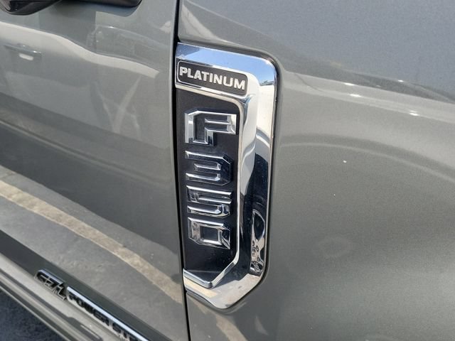 Used 2019 Ford F350 Platinum w/ Platinum Ultimate Package AWD/4WD image 5