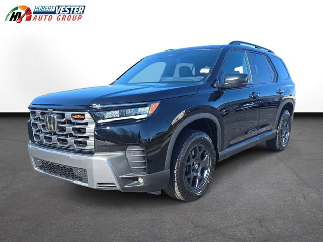 New 2026 Honda Pilot TrailSport image 2