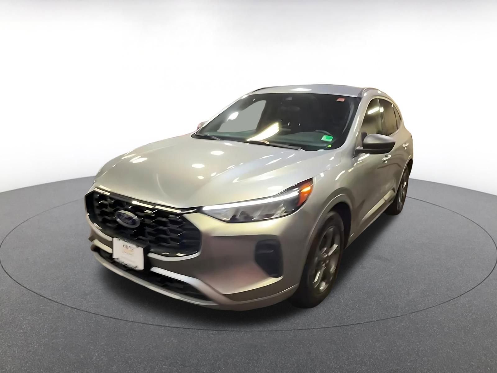 Used 2024 Ford Escape ST-Line image 7