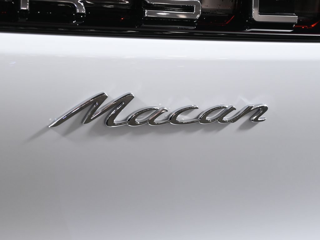 New 2026 Porsche Macan AWD/4WD image 45