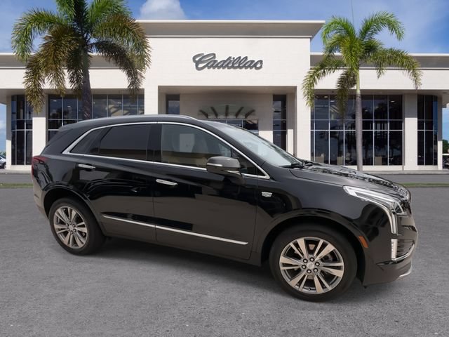 Certified 2024 Cadillac XT5 Premium Luxury FWD image 17