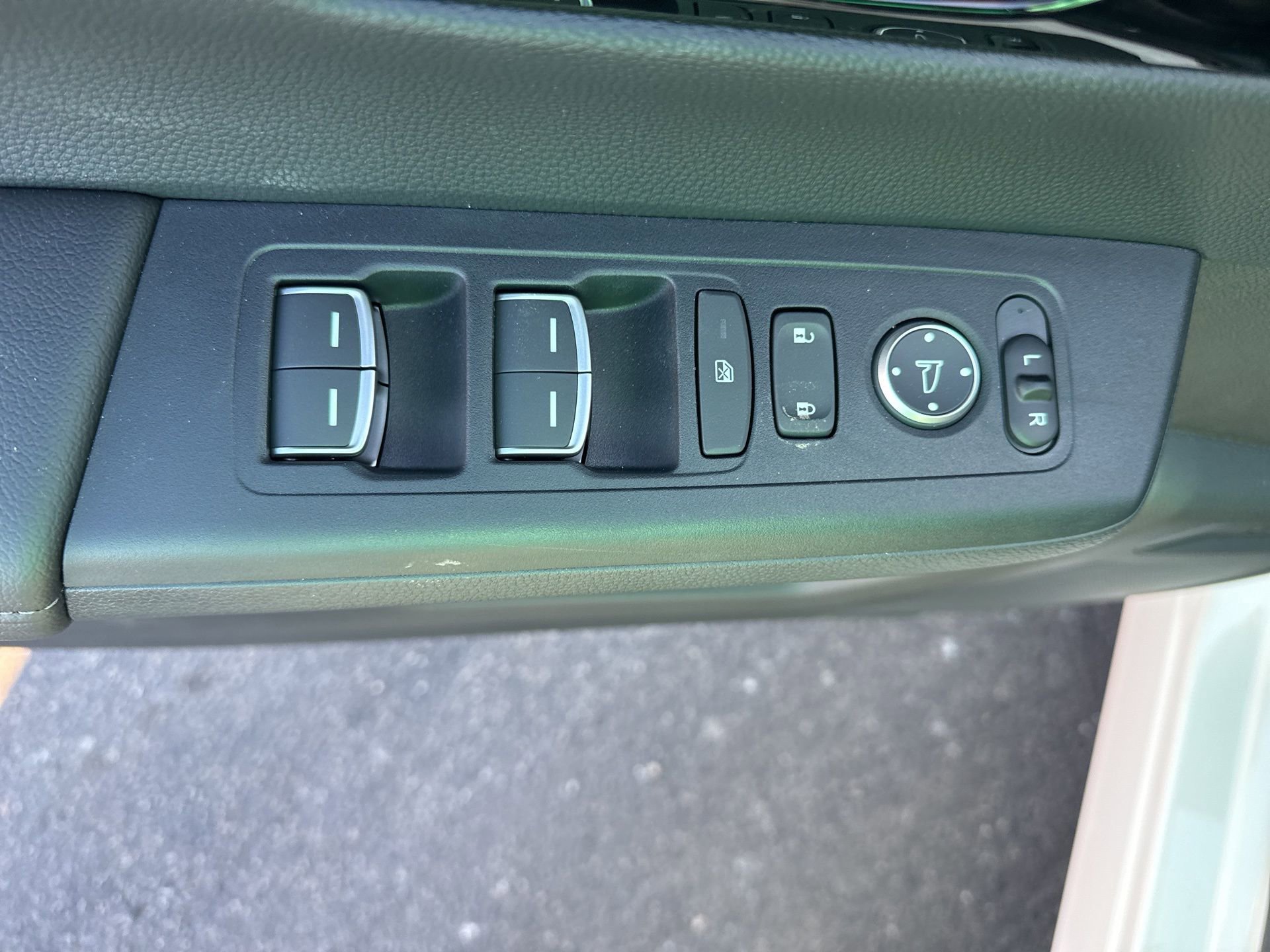 New 2026 Honda CR-V EX-L image 29