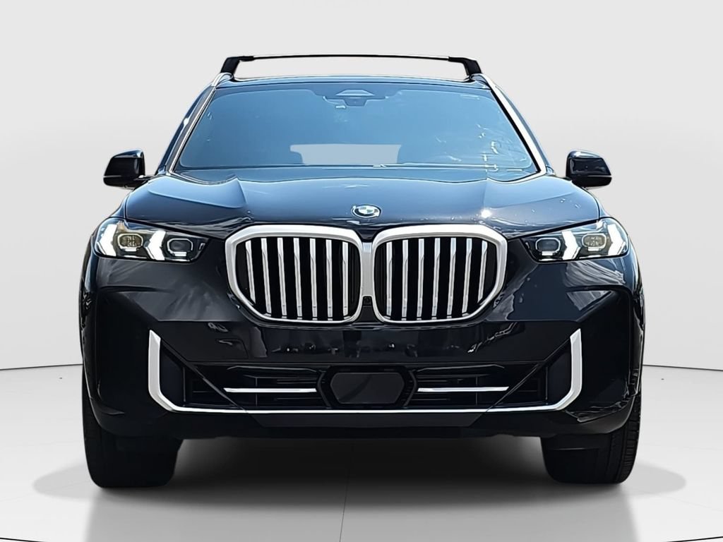 Used 2025 BMW X5 sDrive40i w/ Parking Assistance Package RWD image 2