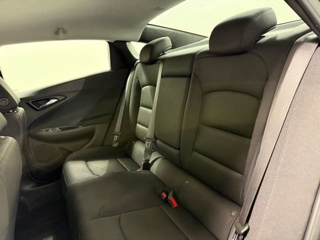 Used 2025 Chevrolet Malibu LT FWD image 23