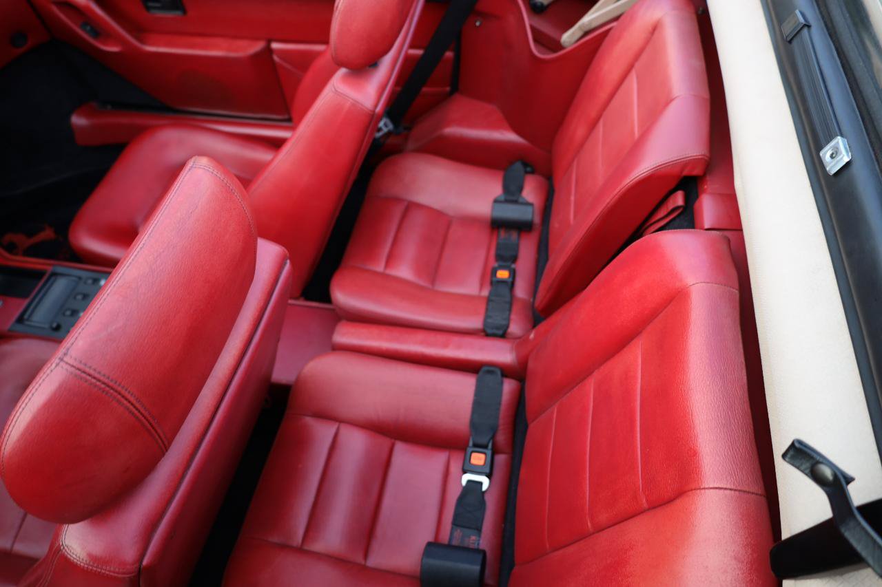 Used 1989 Ferrari Mondial T Cabriolet RWD image 14