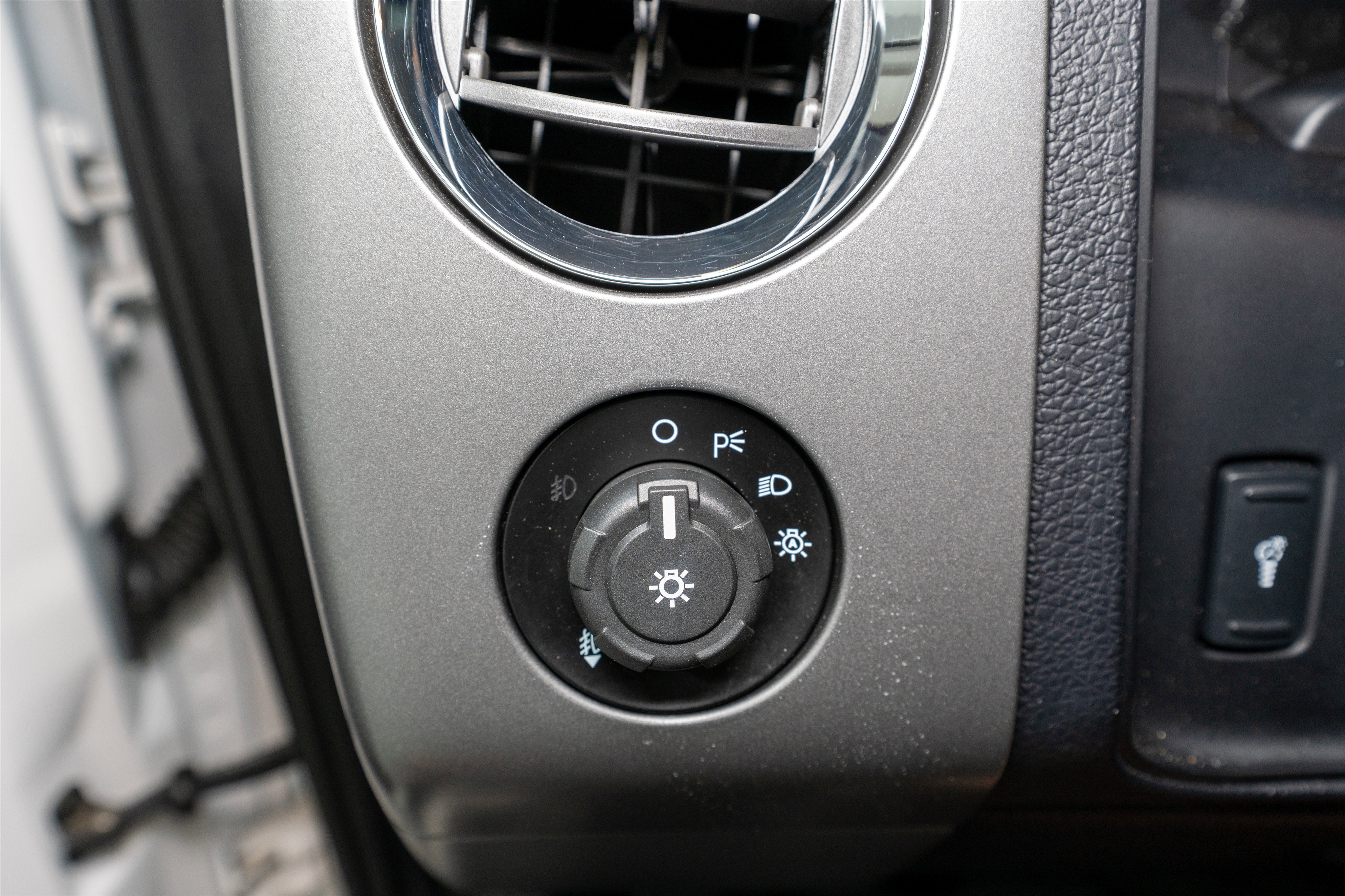 Used 2016 Ford Expedition EL Platinum image 31