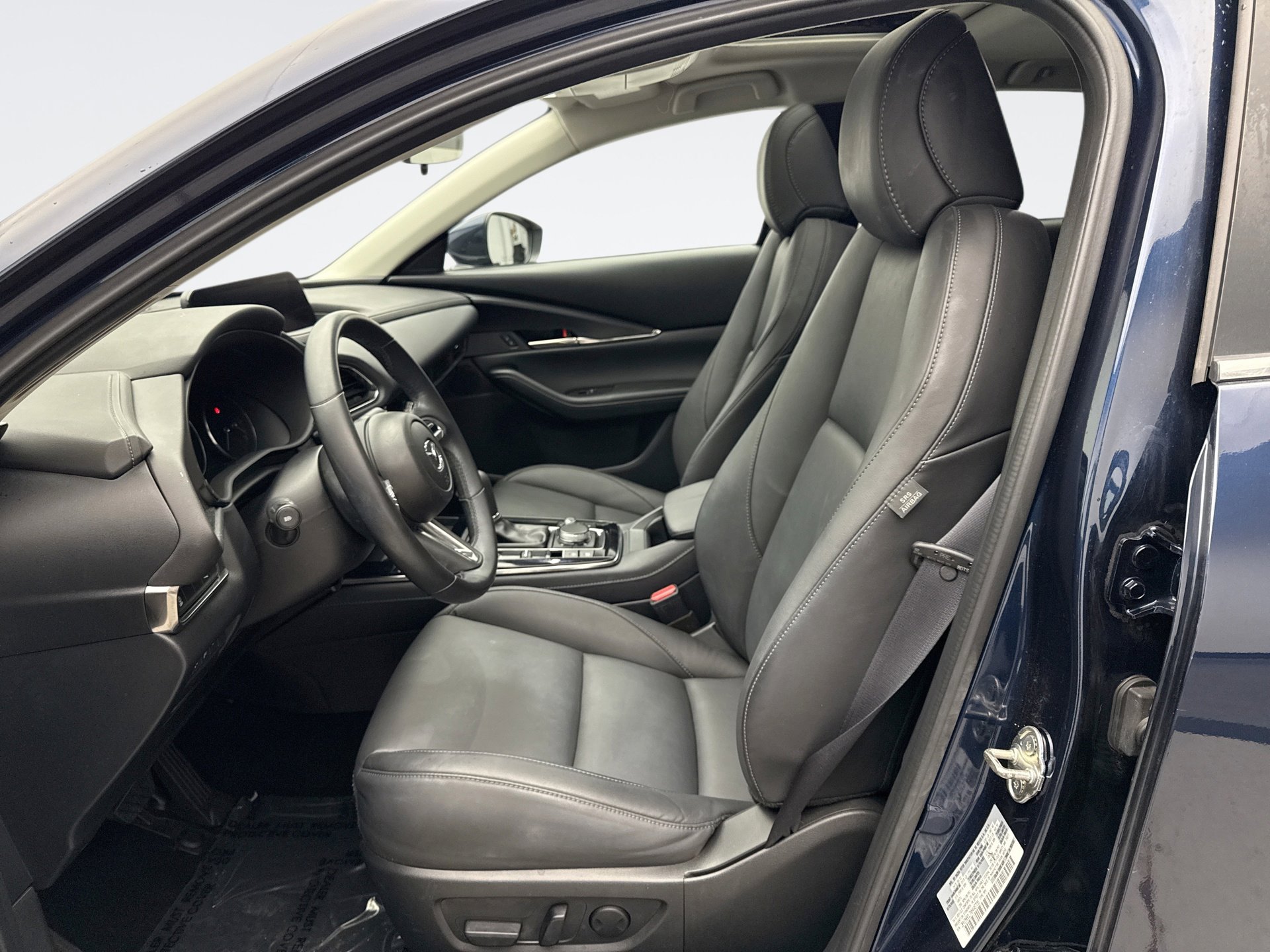 Used 2022 MAZDA CX-30 AWD 2.5 S w/ Preferred Package image 11