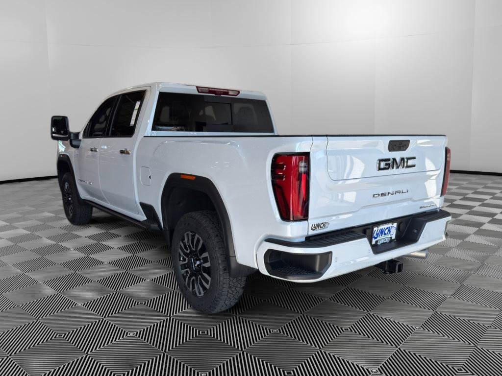 New 2026 GMC Sierra 2500 Denali Ultimate AWD/4WD image 3