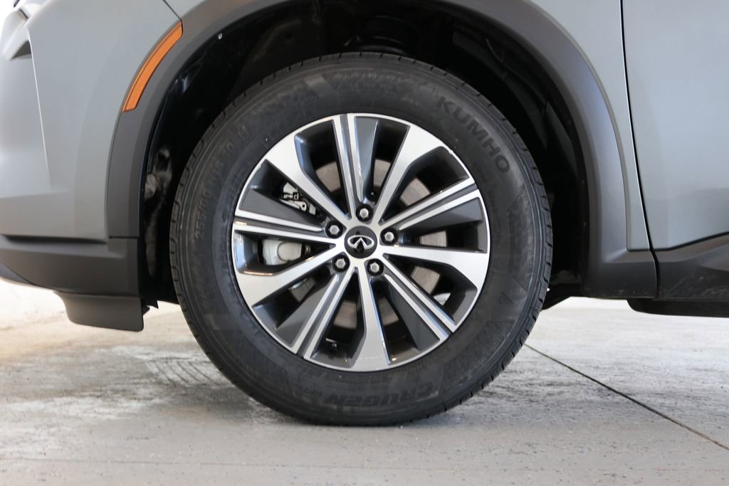 Certified 2025 INFINITI QX60 Pure image 45