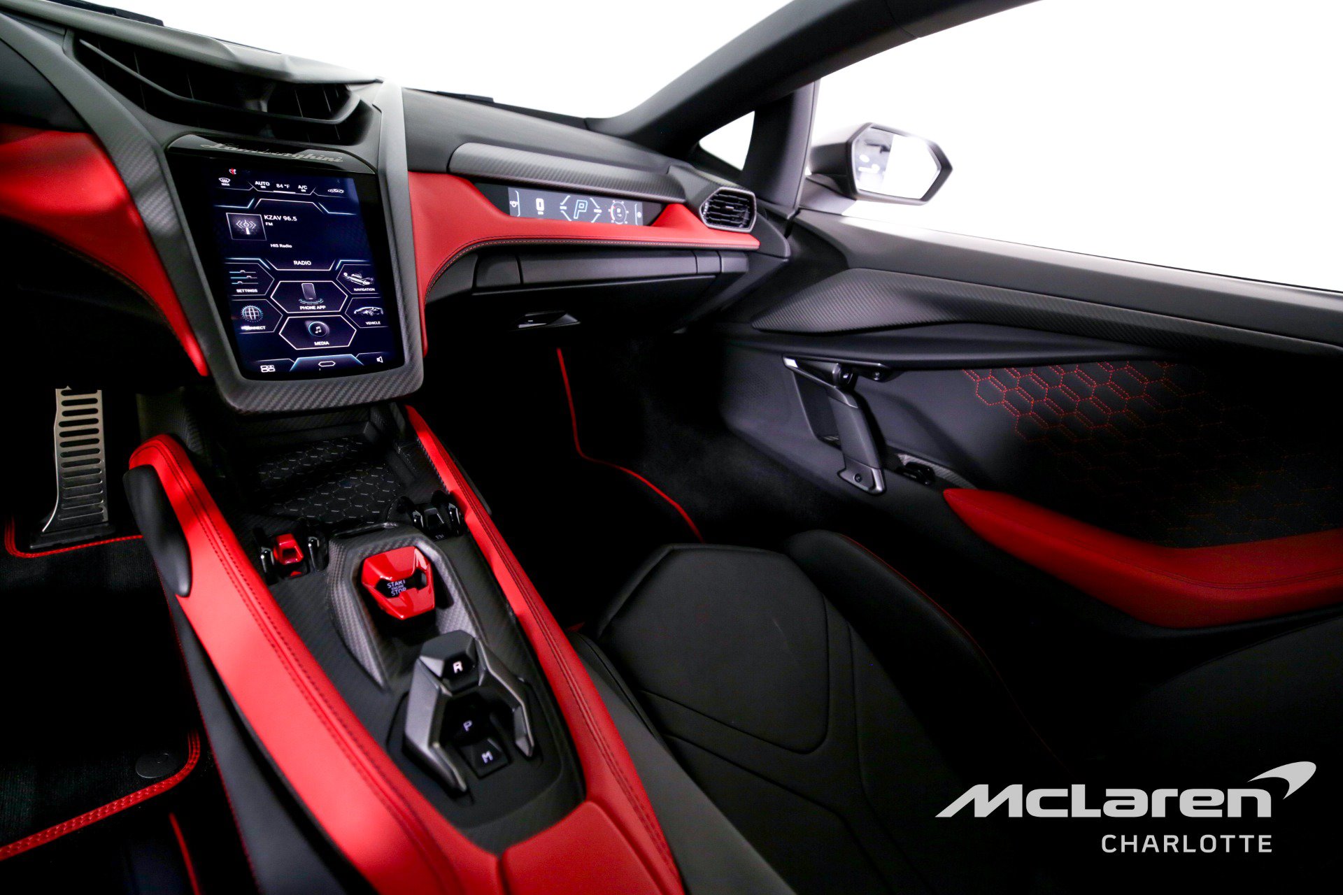 Used 2024 Lamborghini Revuelto AWD/4WD image 15