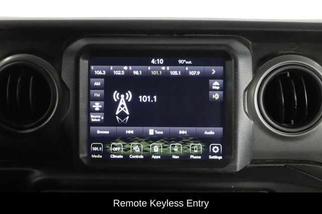 Used 2022 Jeep Gladiator Sport AWD/4WD image 25