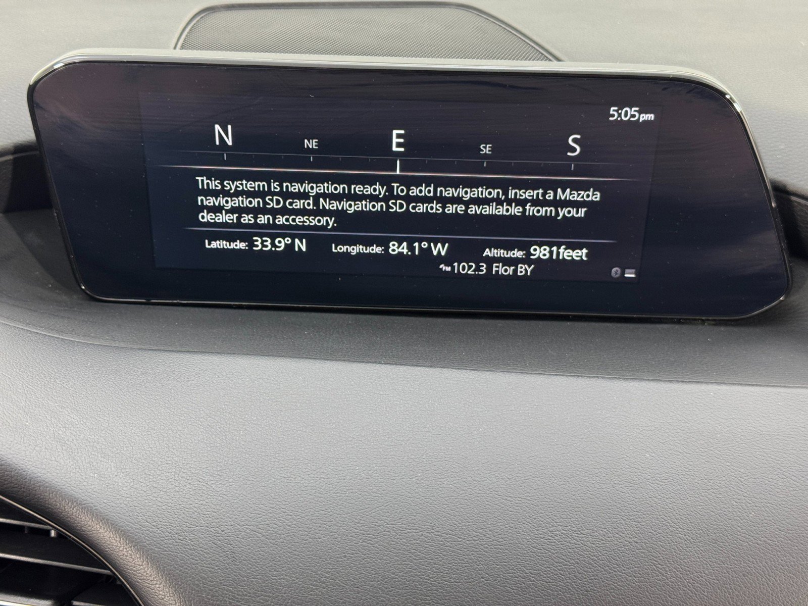 Used 2023 MAZDA MAZDA3 s image 24