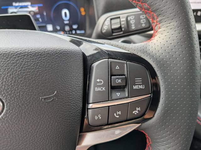Used 2025 Ford Explorer ST-Line w/ ST-Line Street Pack AWD/4WD image 29
