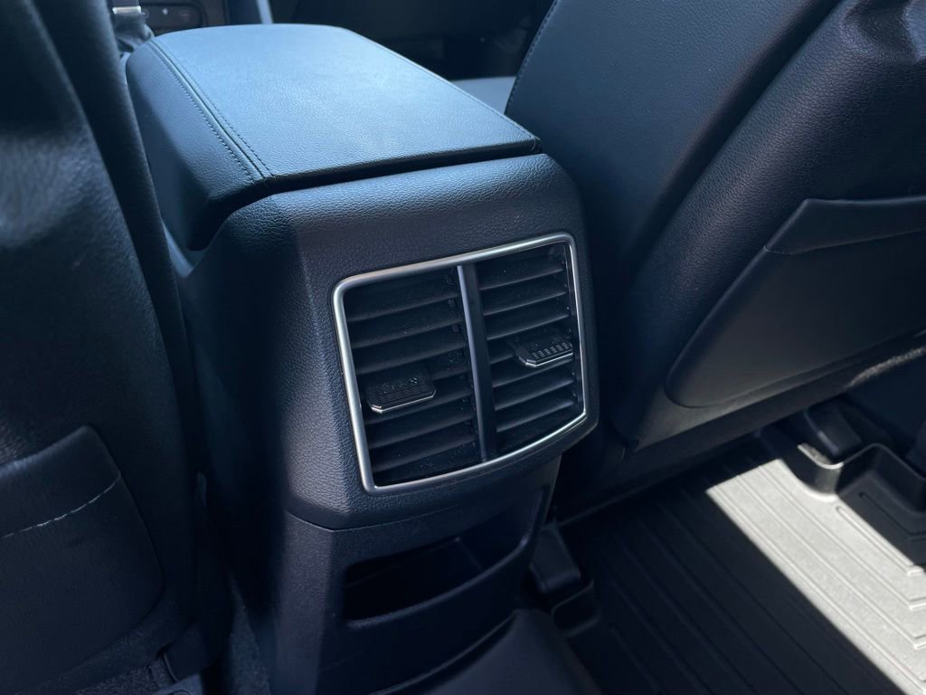 Used 2024 Kia Sportage SX image 28