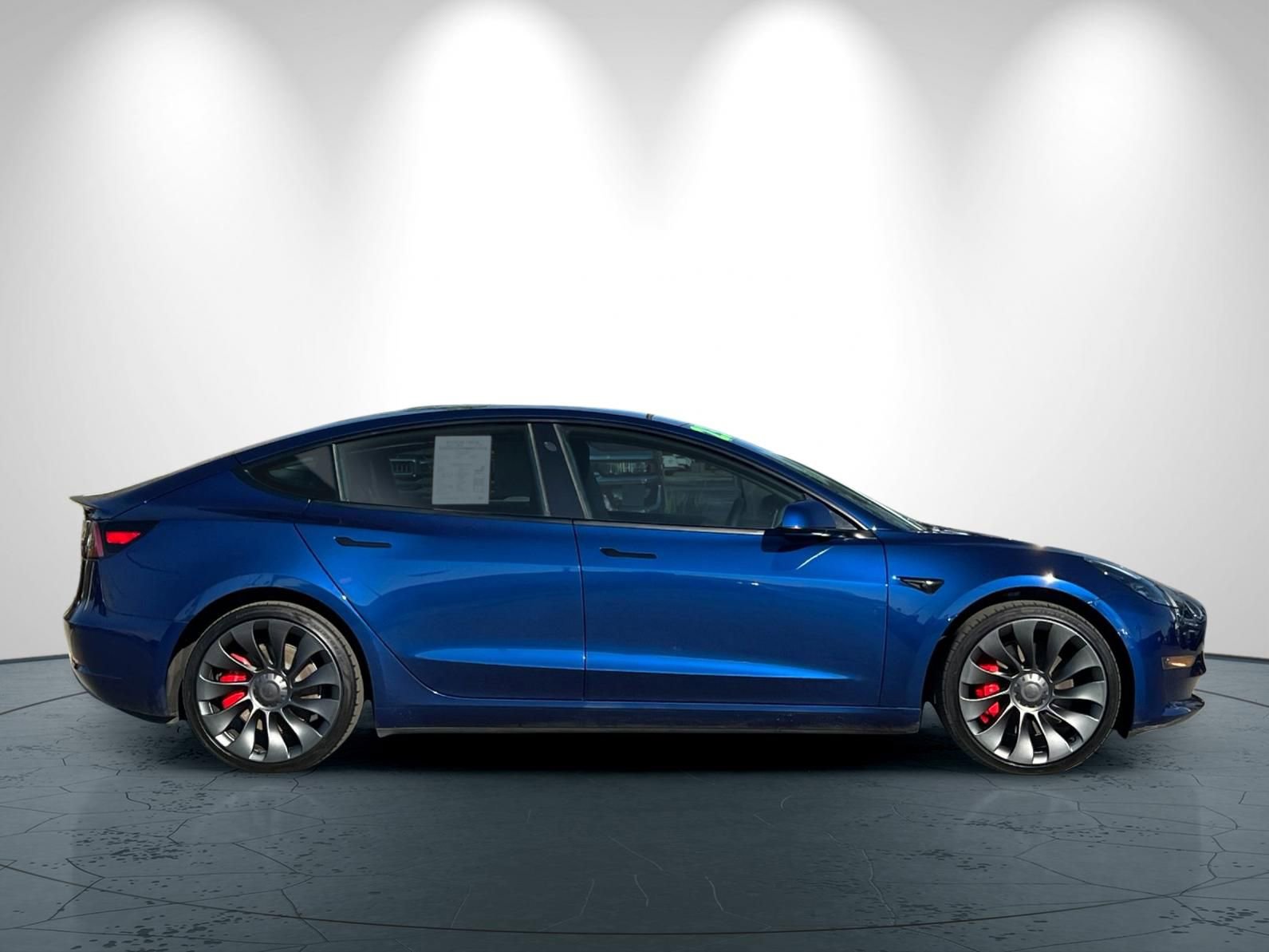 Used 2023 Tesla Model 3 Performance AWD/4WD image 3
