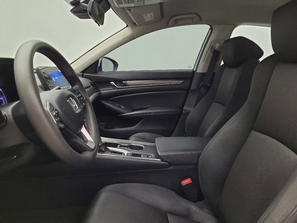 Used 2019 Honda Accord LX image 17