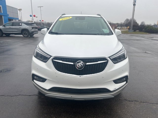 Used 2019 Buick Encore Essence w/ Experience Buick Package image 2