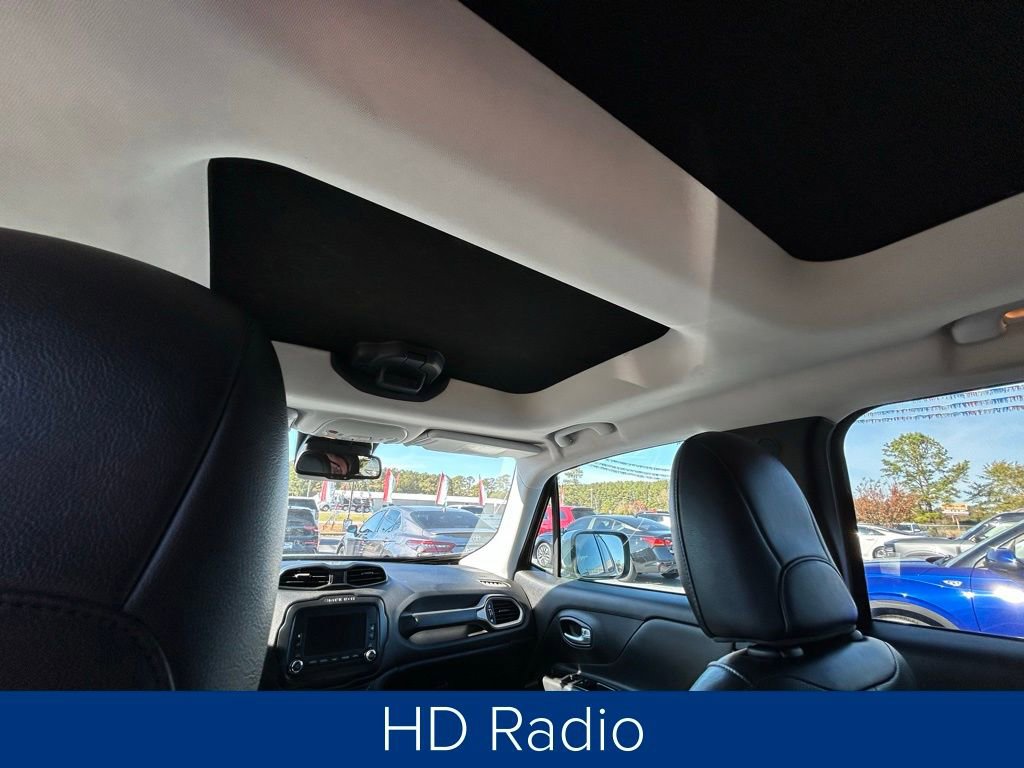 Used 2017 Jeep Renegade Limited image 20