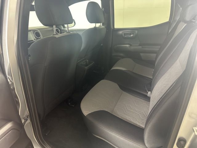 Used 2023 Toyota Tacoma TRD Off-Road image 13