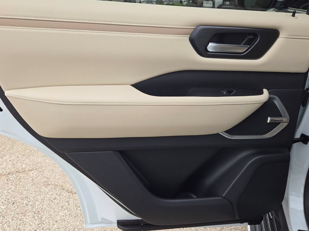 New 2026 Nissan Armada Platinum Reserve AWD/4WD image 28