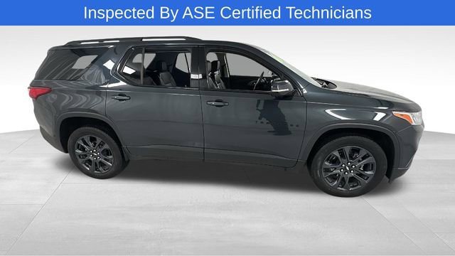 Used 2021 Chevrolet Traverse RS image 2