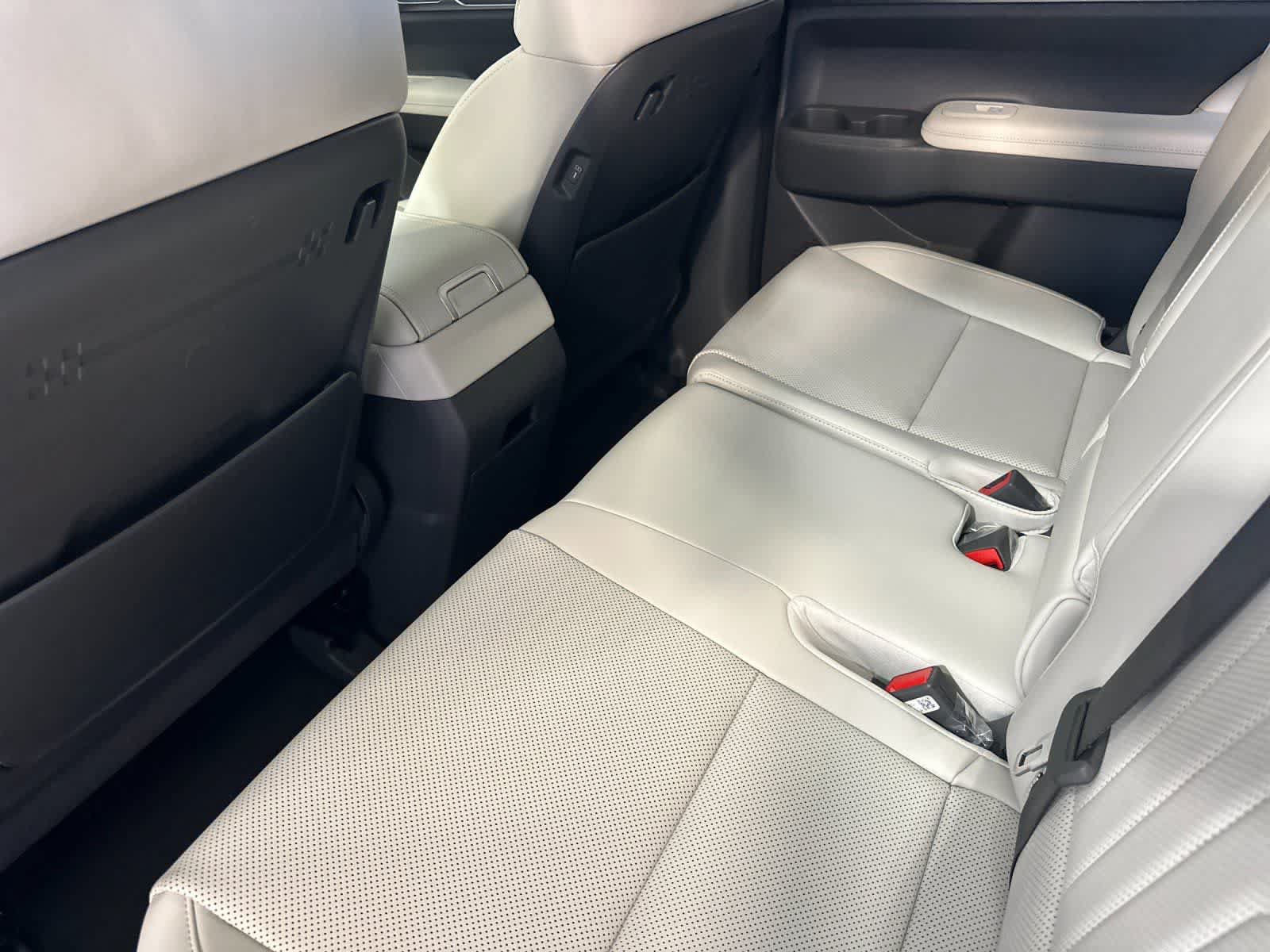 New 2026 Hyundai Santa Fe SEL AWD/4WD image 4