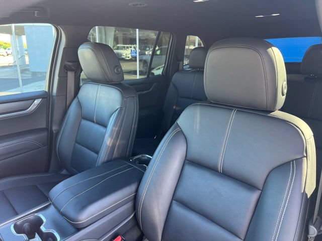 Used 2024 GMC Acadia Elevation AWD/4WD image 15