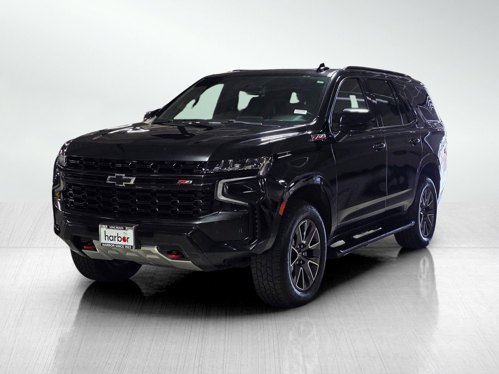 Used 2023 Chevrolet Tahoe Z71 AWD/4WD image 3