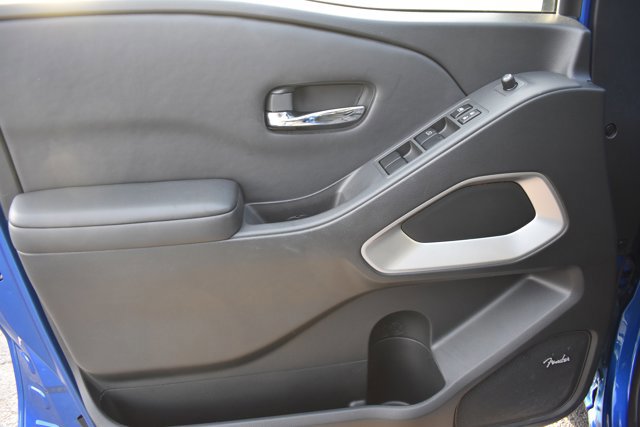 Used 2024 Nissan Frontier SL w/ Technology Package image 12