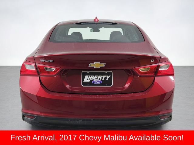 Used 2017 Chevrolet Malibu LT image 4