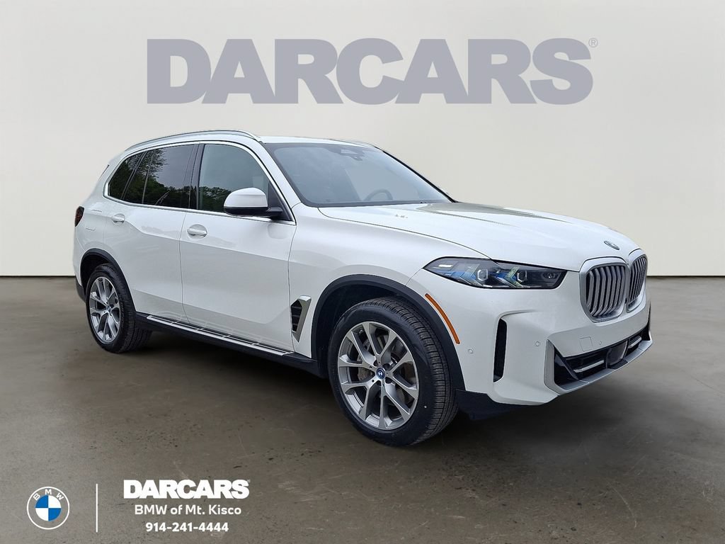 Used 2025 BMW X5 xDrive50e AWD/4WD image 1