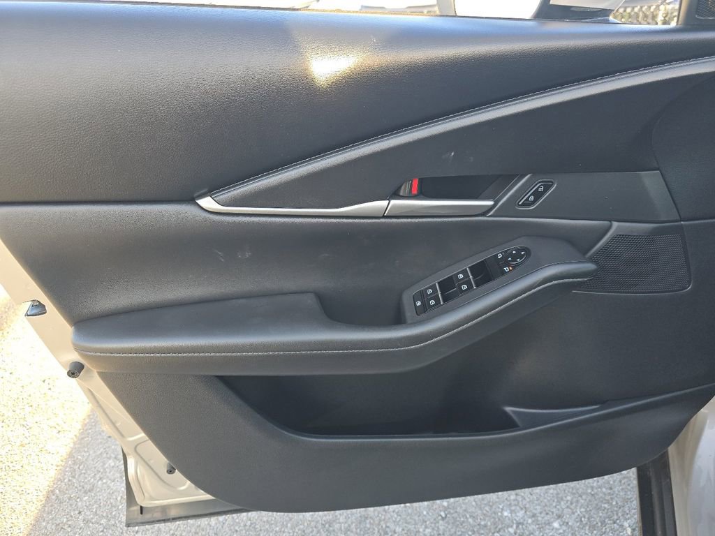 Used 2022 MAZDA CX-30 AWD 2.5 S w/ Select Package image 29