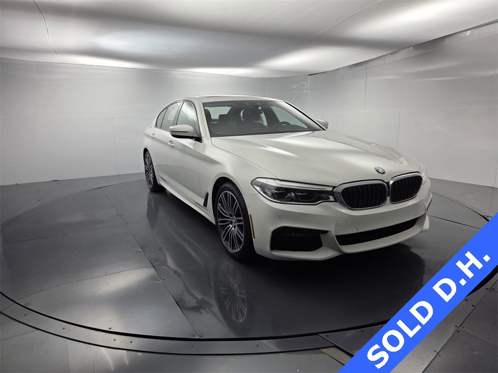 Used 2020 BMW 540i xDrive w/ Executive Package image 3