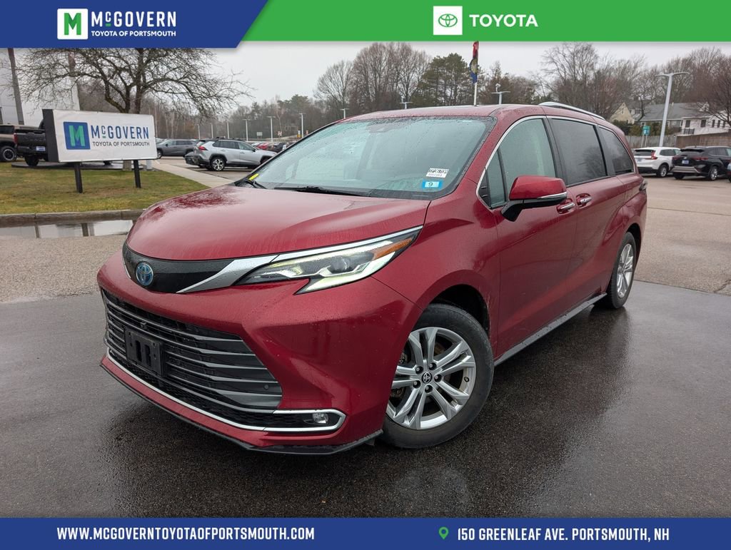 Used 2022 Toyota Sienna Platinum image 1