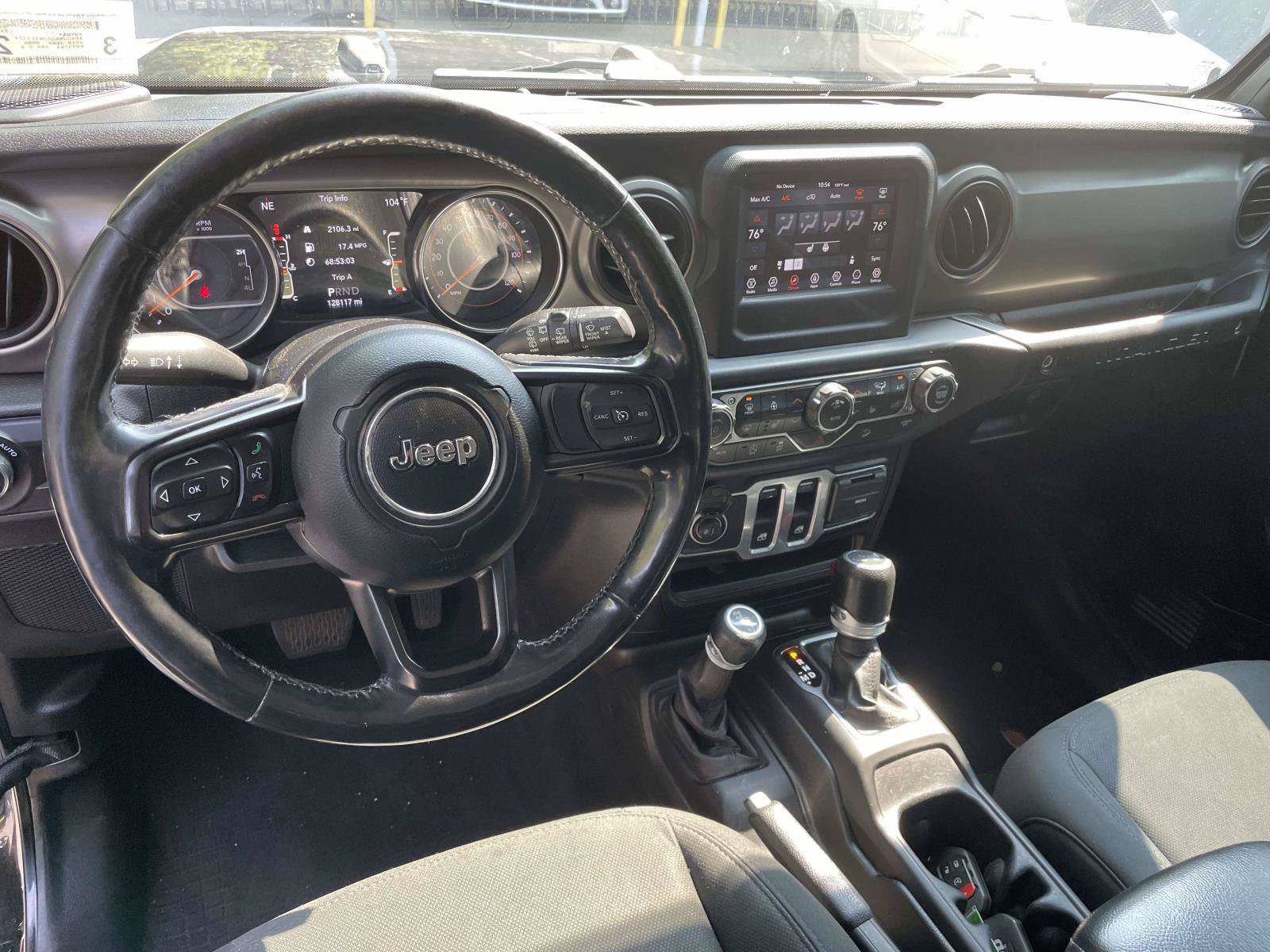 Used 2018 Jeep Wrangler Sport AWD/4WD image 11