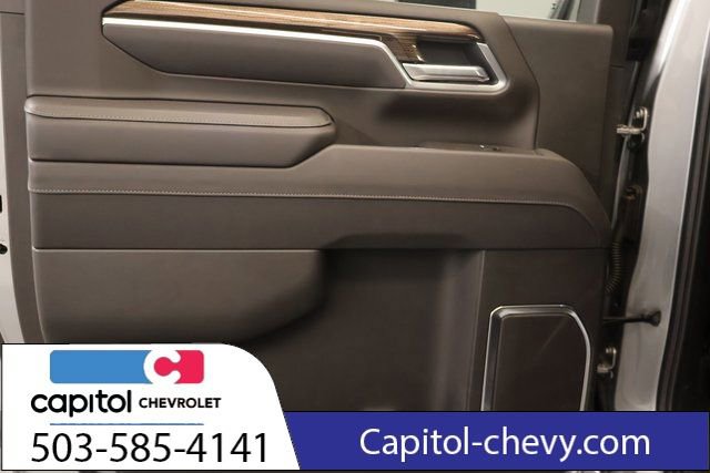 Used 2025 Chevrolet Silverado 3500 LT w/ Trail Boss Package image 29